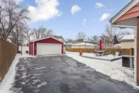 844 S Spring Rd, Elmhurst, IL 60126 photo 4