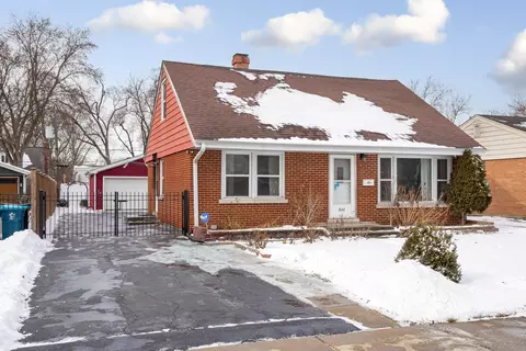 844 S Spring Rd, Elmhurst, IL 60126