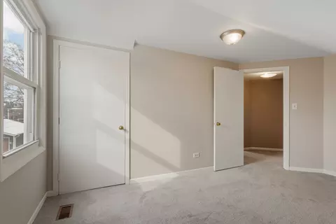 844 S Spring Rd, Elmhurst, IL 60126 photo 10