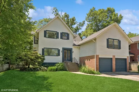 1029 Linden Ave, Wilmette, IL 60091