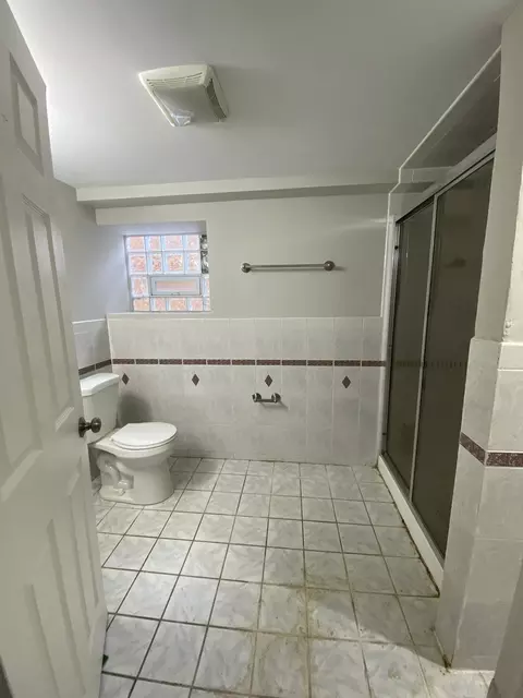 Bath - 2848 E 98th St, Chicago, IL 60617 photo 2 of 2