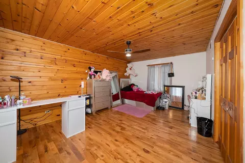 Bedroom - 1131 E Bemes Rd, Crete, IL 60417 photo 4 of 6