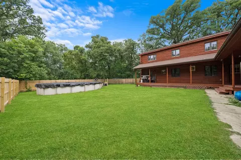 Exterior - 1131 E Bemes Rd, Crete, IL 60417 photo 3 of 4