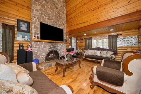 Living - 1131 E Bemes Rd, Crete, IL 60417 photo 1 of 2