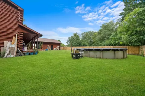 Exterior - 1131 E Bemes Rd, Crete, IL 60417 photo 2 of 4