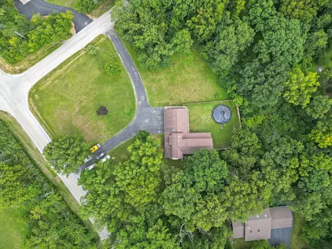 View/Area - 1131 E Bemes Rd, Crete, IL 60417 photo 2 of 4
