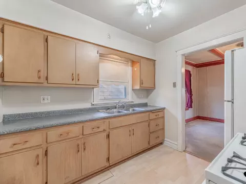 1401 171st St, Hazel Crest, IL 60429 photo 9