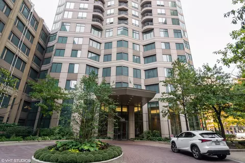 400 N Lasalle St #4406, Chicago, IL 60654