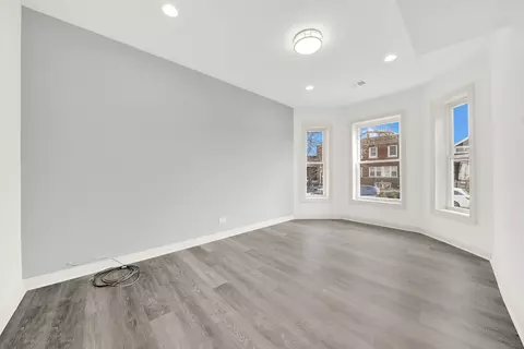 Living - 6216 S Artesian Ave, Chicago, IL 60629 photo 2 of 8