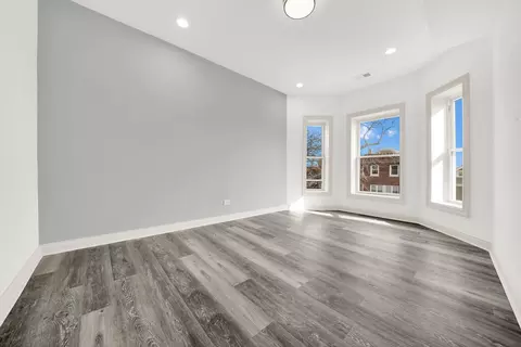 Living - 6216 S Artesian Ave, Chicago, IL 60629 photo 5 of 8