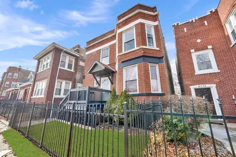 Exterior - 6216 S Artesian Ave, Chicago, IL 60629 photo 2 of 5