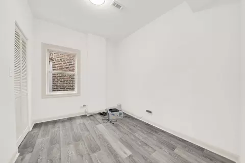 Bedroom - 6216 S Artesian Ave, Chicago, IL 60629 photo 8 of 10