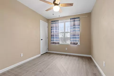 Bedroom - 622 Berglund Rd, Pecatonica, IL 61063 photo 2 of 3