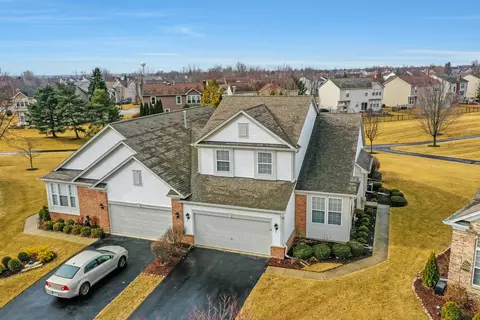 View/Area - 19 Brixton Ct, Algonquin, IL 60102 photo 5 of 9