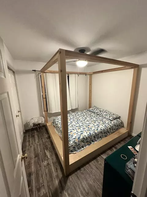 Bedroom - 1100 Deep Woods Dr, Elgin, IL 60120 photo 2 of 2