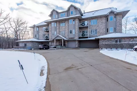 3161 Woodland Dr #3161, Zion, IL 60099