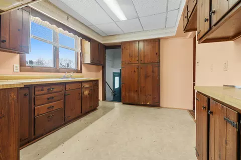 235 S 3rd St, Capron, IL 61012 photo 13