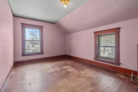235 S 3rd St, Capron, IL 61012 photo 16