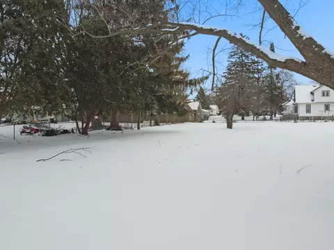 235 S 3rd St, Capron, IL 61012 photo 21
