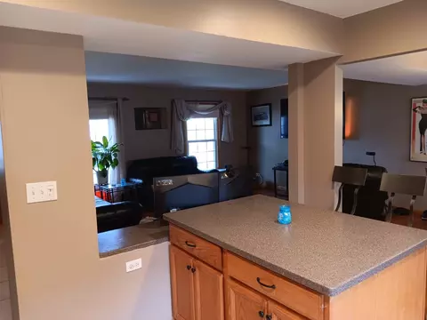 Kitchen - 1024 Confederation Dr, Bartlett, IL 60103 photo 2 of 3