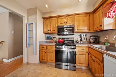 502 Webster St, Batavia, IL 60510 photo 8