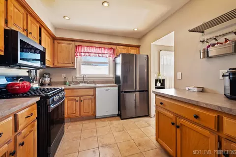502 Webster St, Batavia, IL 60510 photo 7