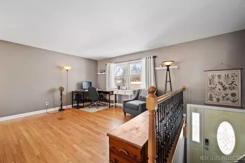 502 Webster St, Batavia, IL 60510 photo 2