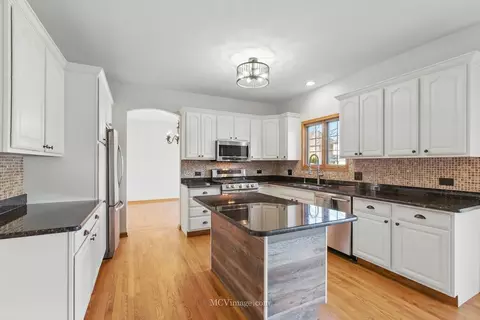Kitchen - 2503 Brookridge Dr, Plainfield, IL 60586 photo 1 of 3
