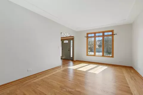 Living - 2503 Brookridge Dr, Plainfield, IL 60586 photo 2 of 5