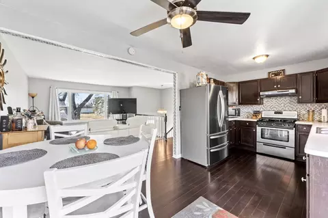 4504 W Ramble Rd, Mchenry, IL 60050 photo 8