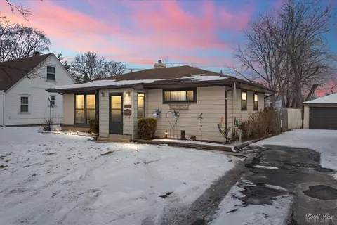 2835 Rhodes Ave, Melrose Park, IL 60164