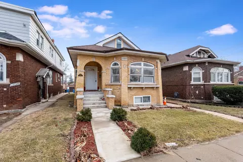 12155 S Yale Ave, Chicago, IL 60628