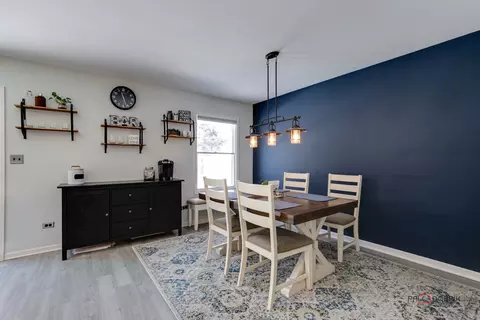 Dining - 5103 Palm St, Mchenry, IL 60051 photo 2 of 3