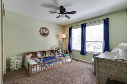 Bedroom - 5103 Palm St, Mchenry, IL 60051 photo 4 of 4