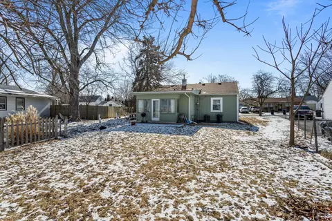 408 Maizefield Ave, Bloomington, IL 61701 photo 26