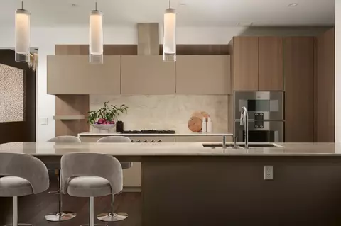 Kitchen - 363 E Wacker Dr #2107, Chicago, IL 60601 photo 2 of 2