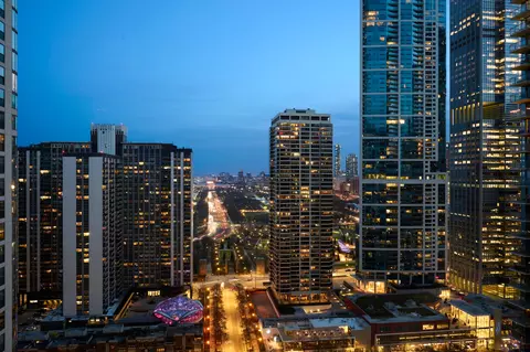 View/Area - 363 E Wacker Dr #2107, Chicago, IL 60601 photo 1 of 2