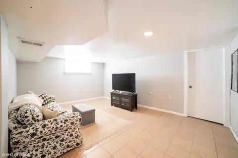 3258 Ann St, Lansing, IL 60438 photo 18