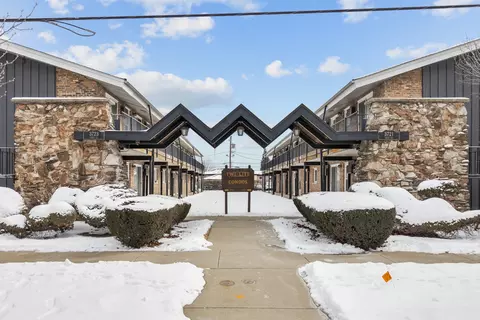 3721 Ruby St #106S, Schiller Park, IL 60176