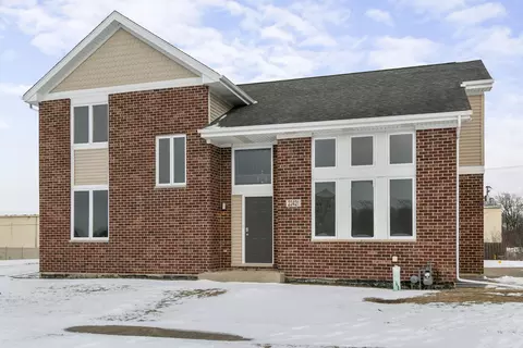 22421 Karlov Ave, Richton Park, IL 60471