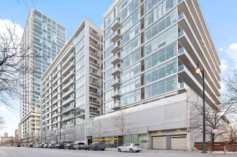 1620 S Michigan Ave #304, Chicago, IL 60616