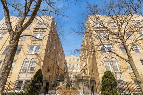 840 W Ainslie St #CG, Chicago, IL 60640