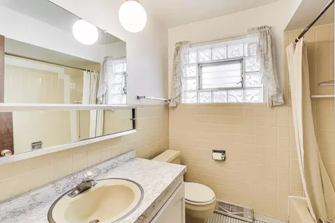 128 E Natoma Ave, Addison, IL 60101 photo 14