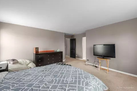 3057 Chalkstone Ave, Elgin, IL 60124 photo 12