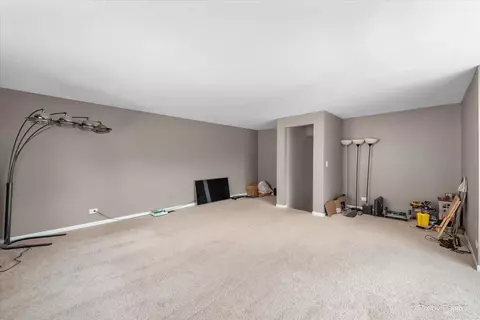 3057 Chalkstone Ave, Elgin, IL 60124 photo 13