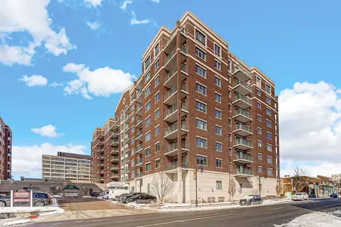 750 Pearson St #302, Des Plaines, IL 60016
