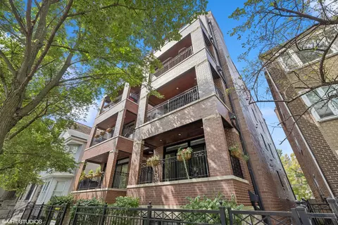 2848 N Sheffield Ave #3S, Chicago, IL 60657