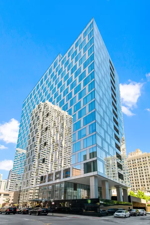 403 N Wabash Ave #17B, Chicago, IL 60611