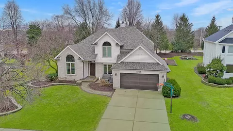 1108 Tiara Ct, Naperville, IL 60564