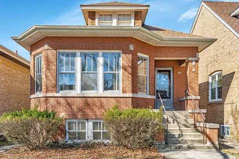 6028 N Marmora Ave, Chicago, IL 60646